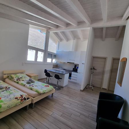 Bellinzona Rooms Esterno foto